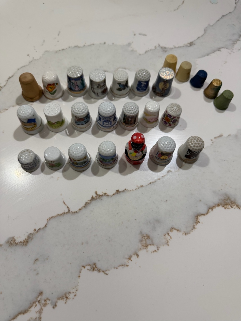 Vintage Collectible Thimble collection 20+